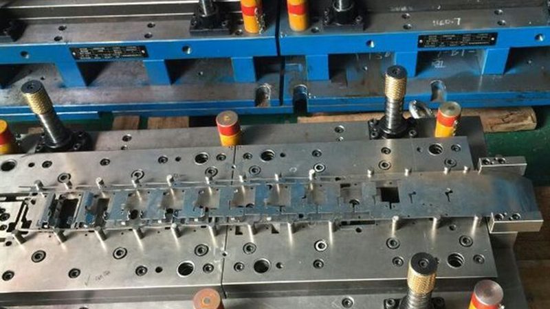 模具滑块导向钢与减摩材料的搭配逻辑