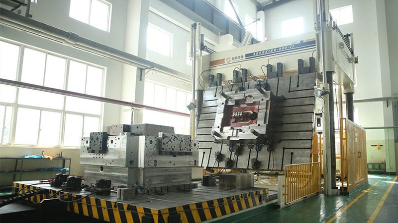 高精密塑胶模具：揭秘其制造工艺与关键要素**