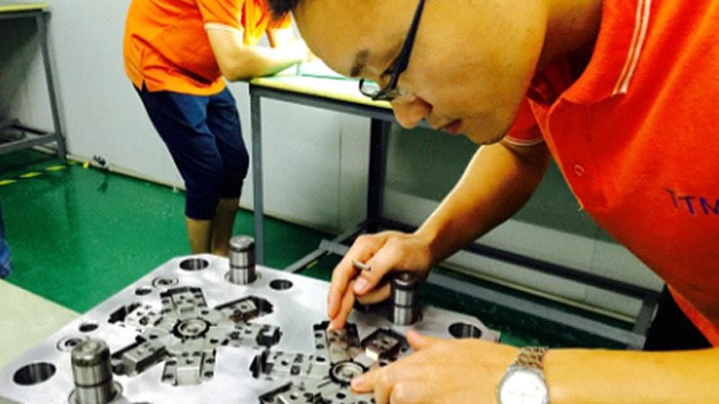 家用五金模具：揭秘十大品牌背后的技术实力