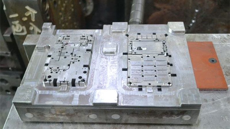 高速冲床模具调试全攻略：关键步骤与注意事项