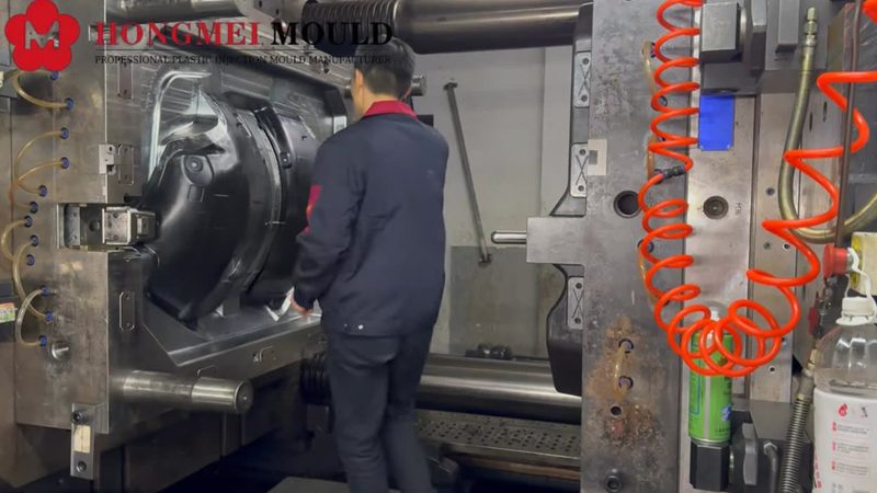 高速冲压模具尺寸标准：精准与效率的平衡点